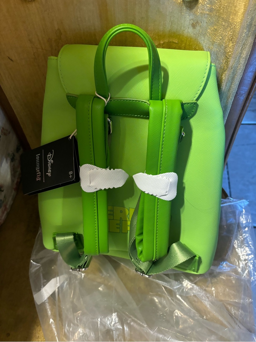 Loungefly Kermit Green Mini Backpack - Picture 2 of 2